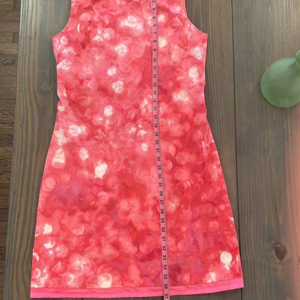 Elie Tahari sheath dress
